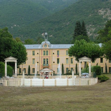 Appartement Chateau Des Gipieres Montbrun-les-Bains Eksteriør bilde