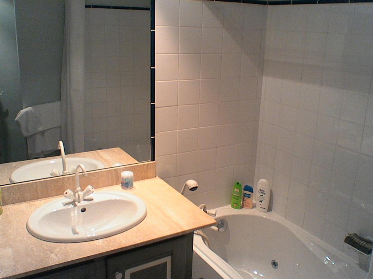 Appartement Chateau Des Gipieres Montbrun-les-Bains Eksteriør bilde