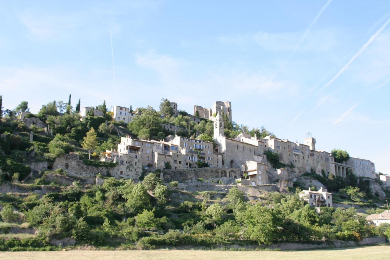 Appartement Chateau Des Gipieres Montbrun-les-Bains Eksteriør bilde